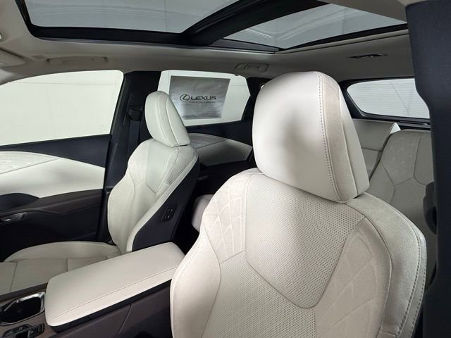 New 2026 Lexus RX 450h 450h+ Luxury image 6