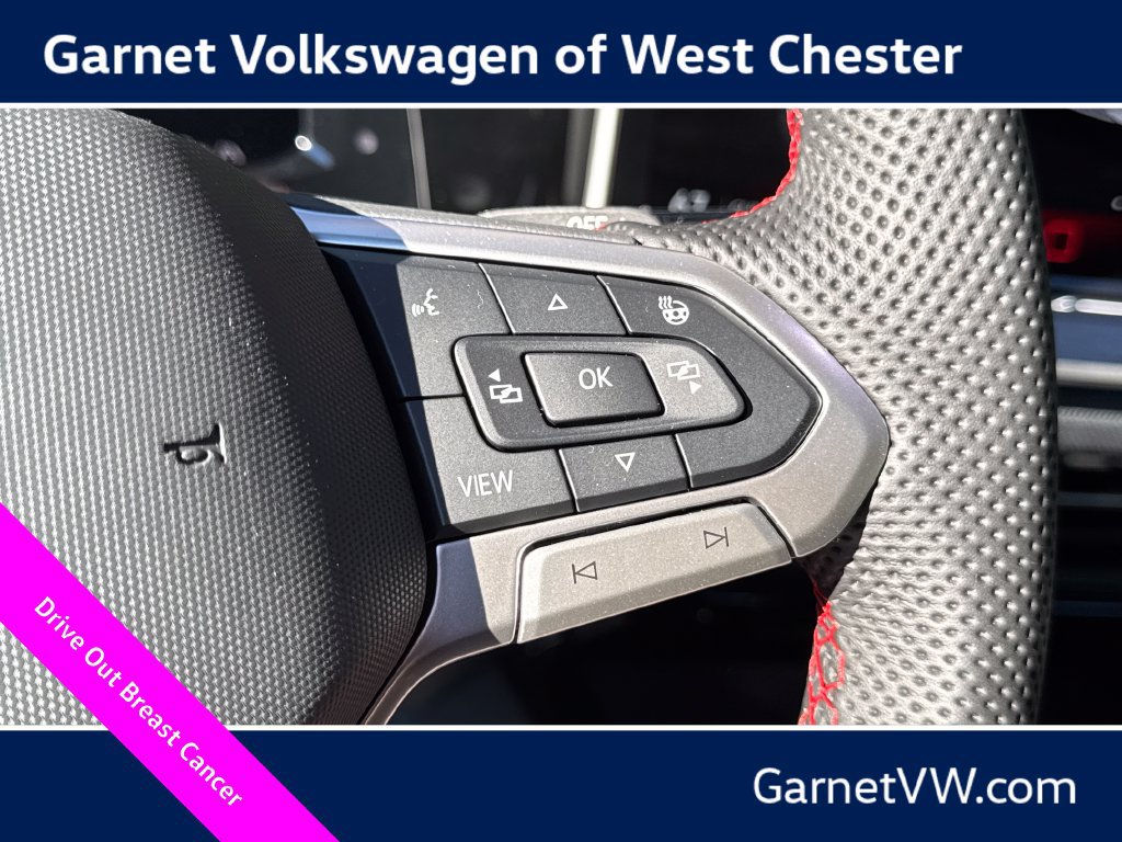 New 2026 Volkswagen GTI SE FWD image 18