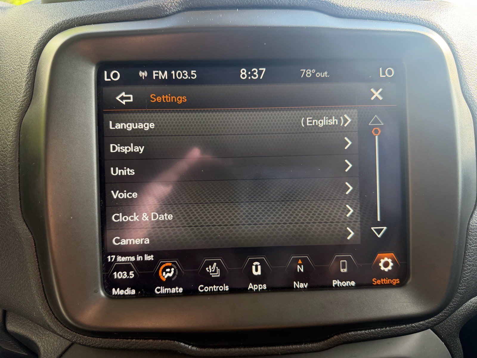 Used 2023 Jeep Renegade Latitude w/ Sun/Sound Group AWD/4WD image 44