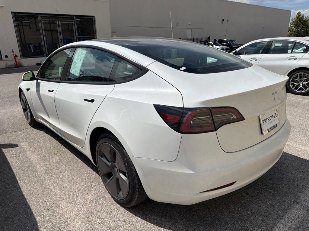 Used 2023 Tesla Model 3 Standard Range RWD image 2