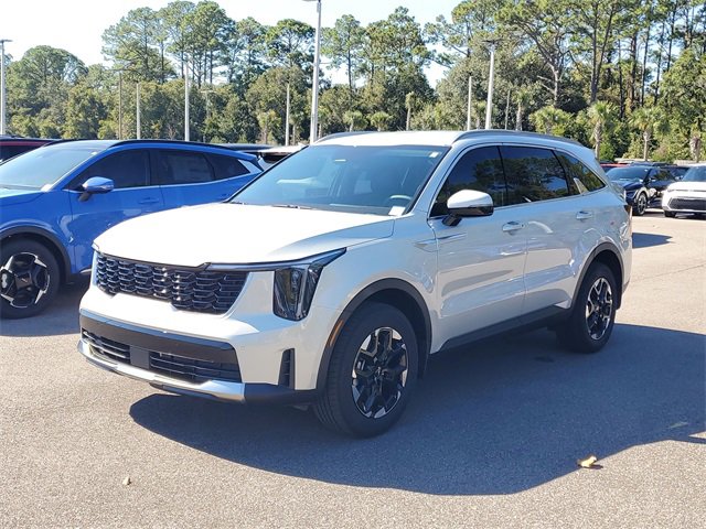 New 2026 Kia Sorento S image 3