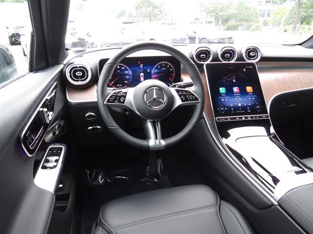 Used 2026 Mercedes-Benz GLC 300 4MATIC image 10