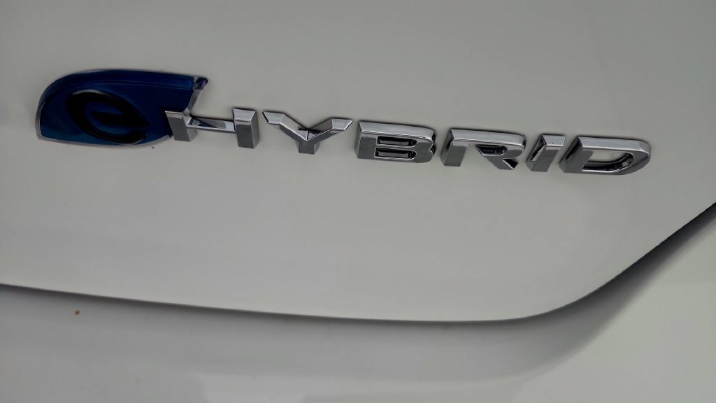Used 2022 Chrysler Pacifica Touring-L FWD image 14