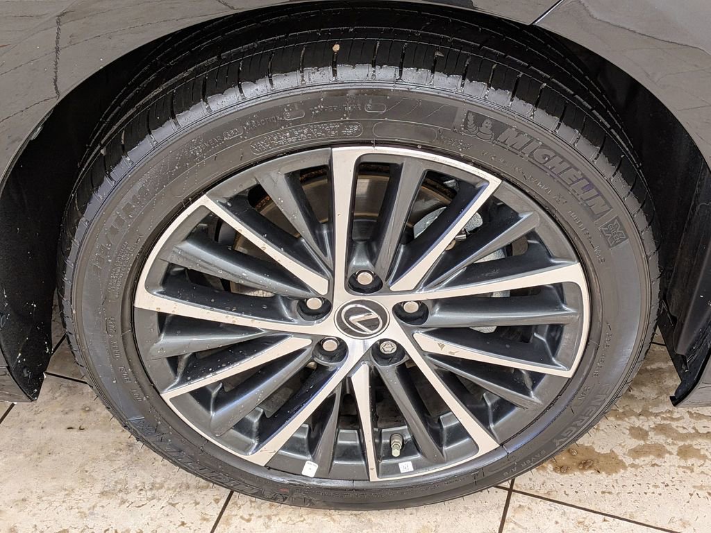 Certified 2025 Lexus ES 350 350 w/ Premium Package image 12