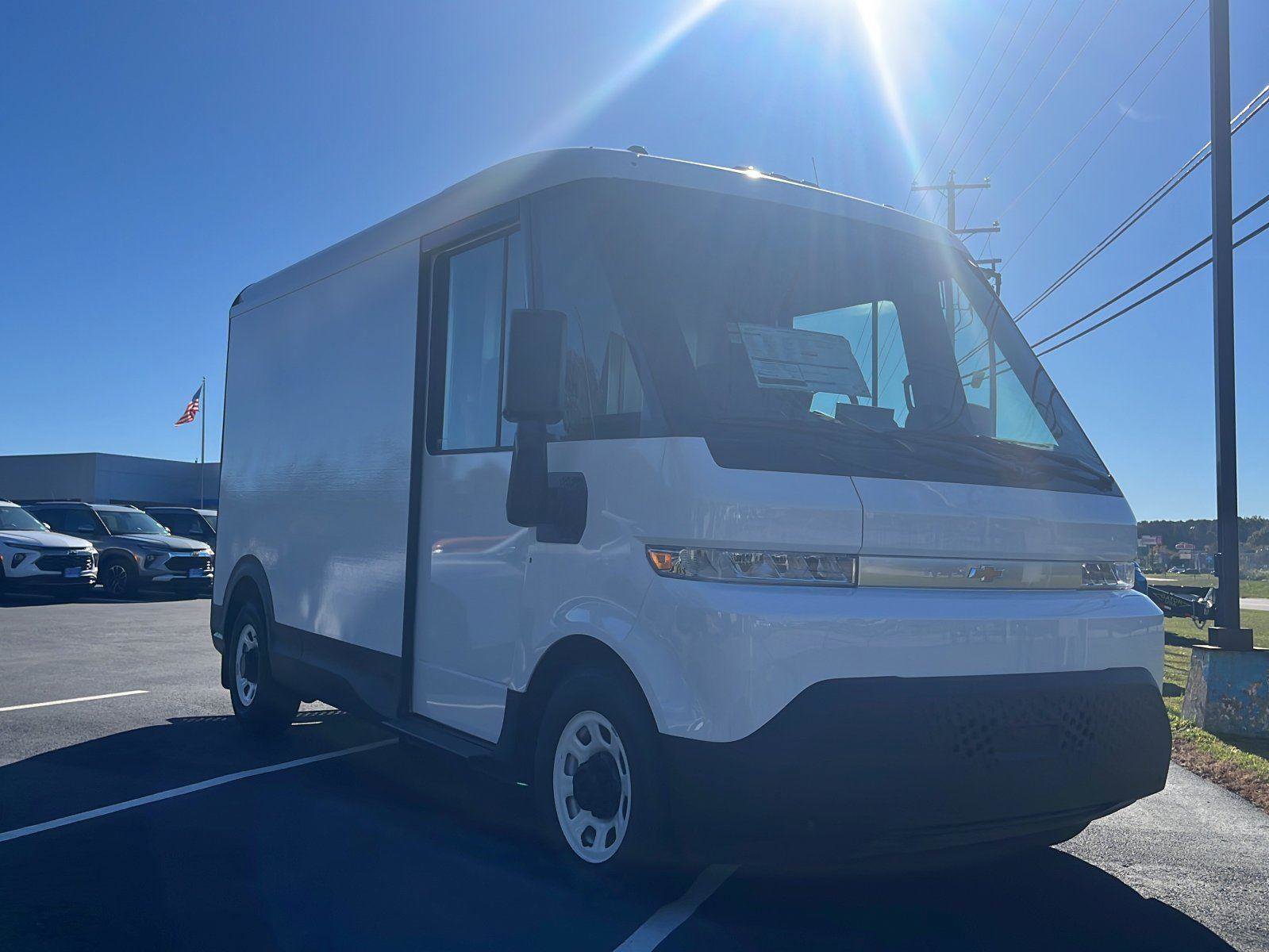 New 2025 Chevrolet Brightdrop 400 w/ Battery Pack, Max Range image 5