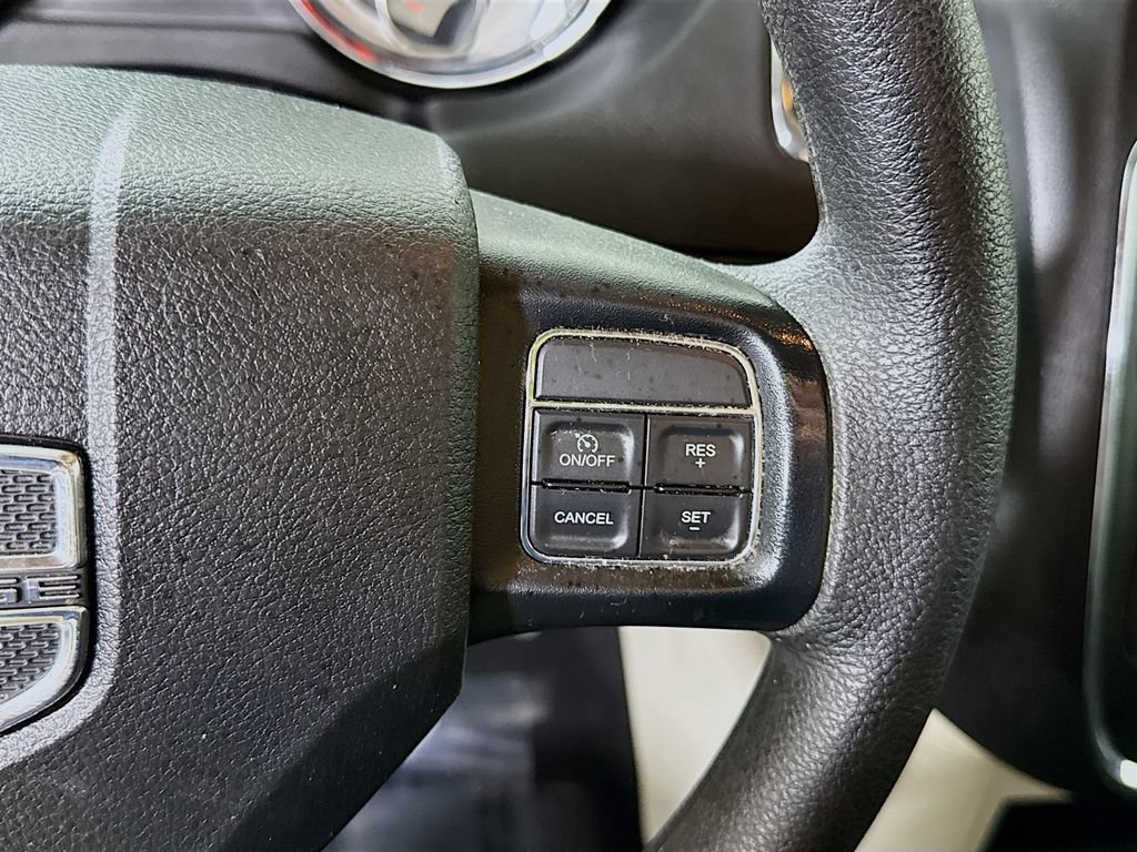 Used 2019 Dodge Grand Caravan SE w/ UConnect Hands-Free Group FWD image 22