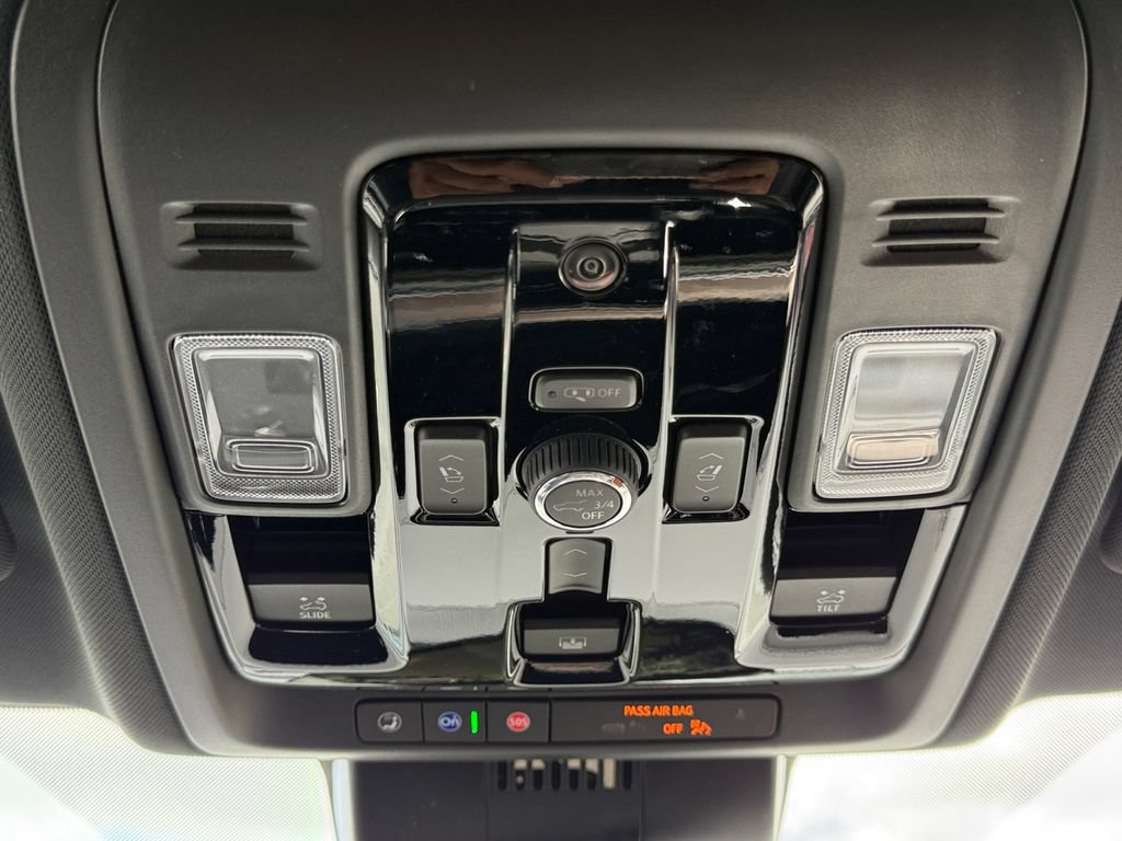 New 2026 Chevrolet Tahoe High Country AWD/4WD image 19