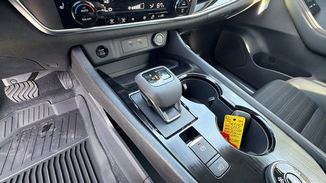 New 2026 Nissan Rogue SV image 25