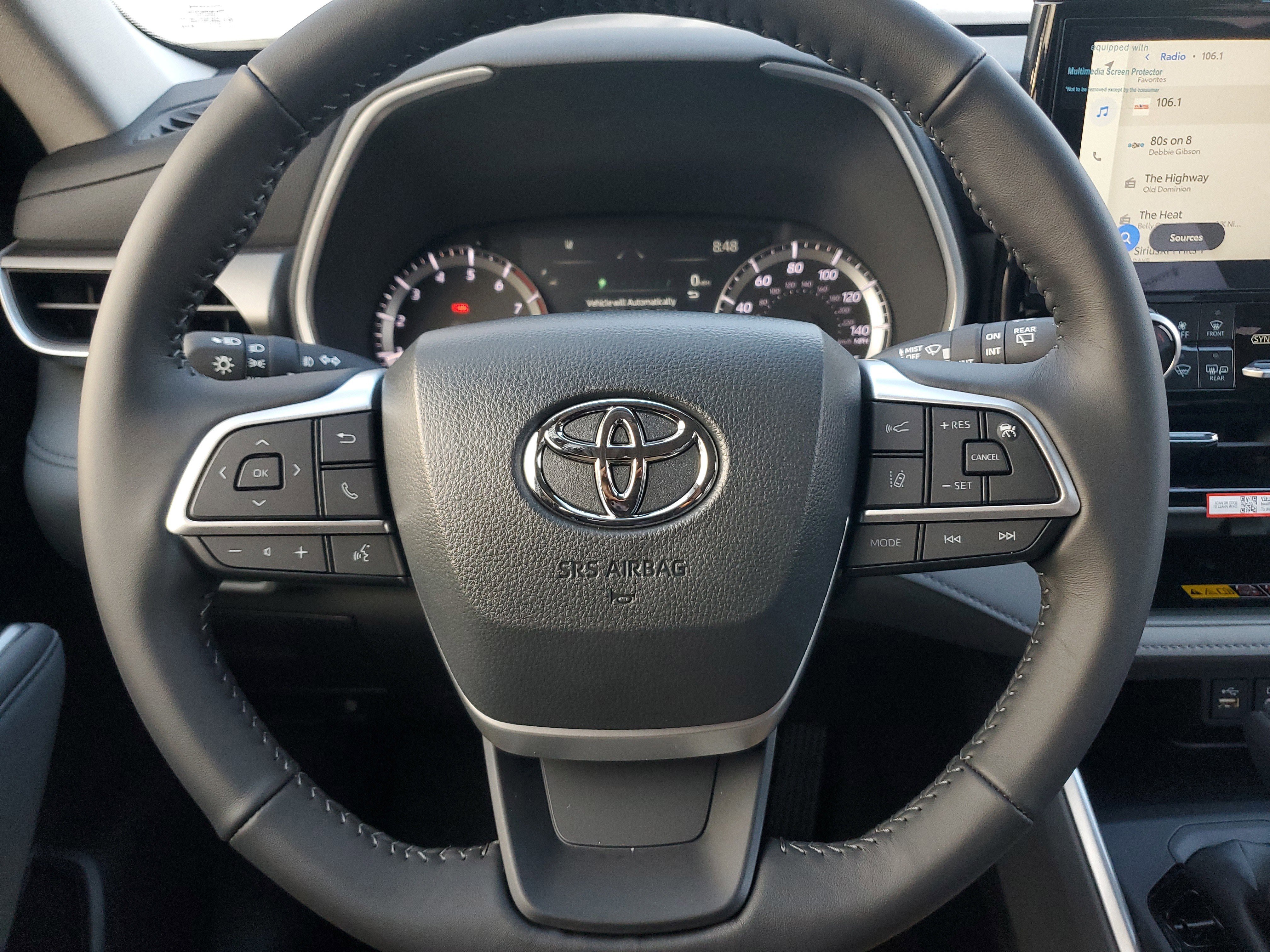 New 2026 Toyota Highlander XLE image 22