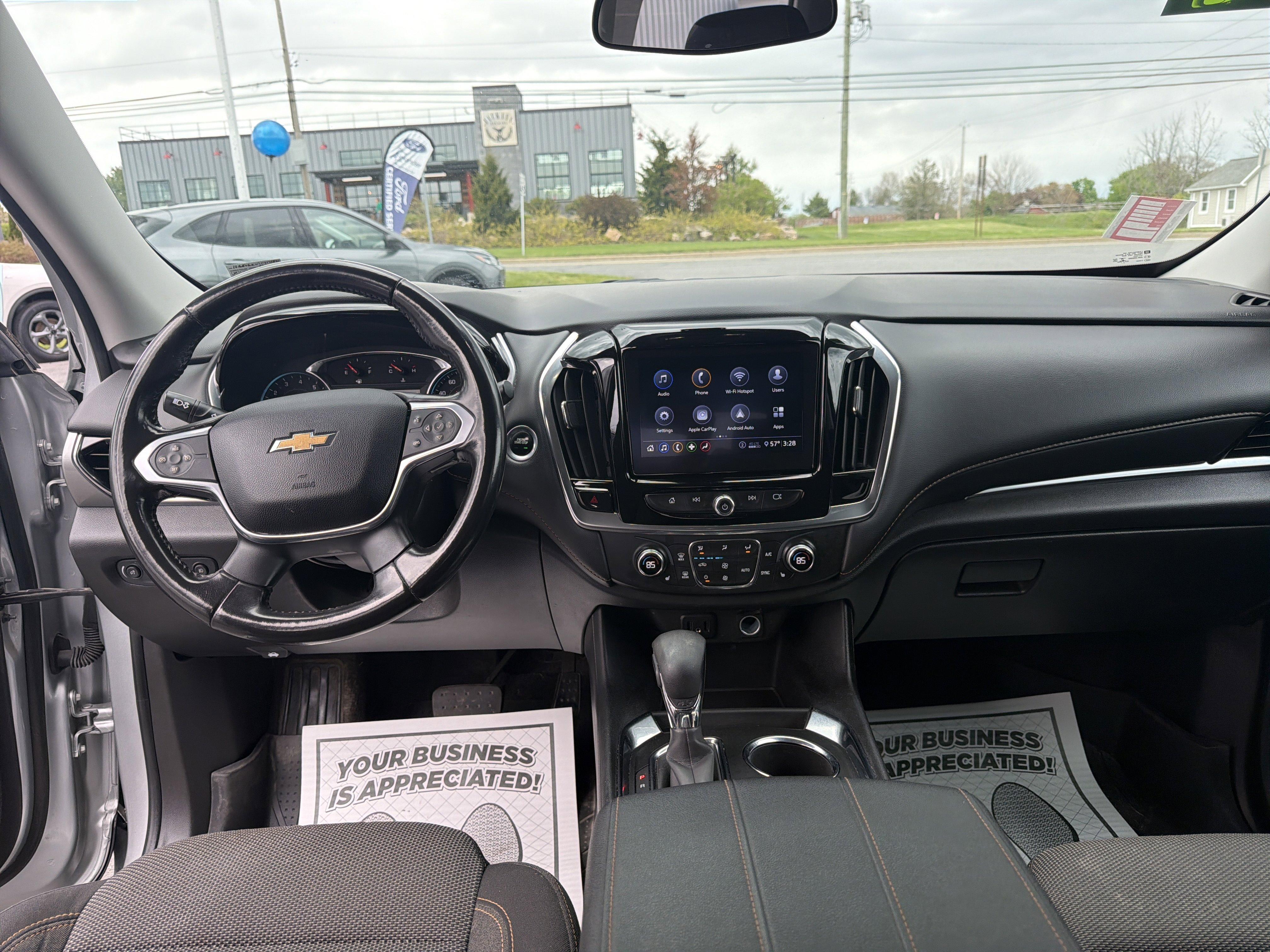 Used 2021 Chevrolet Traverse LT w/ LPO, Floor Liner Package AWD/4WD image 15