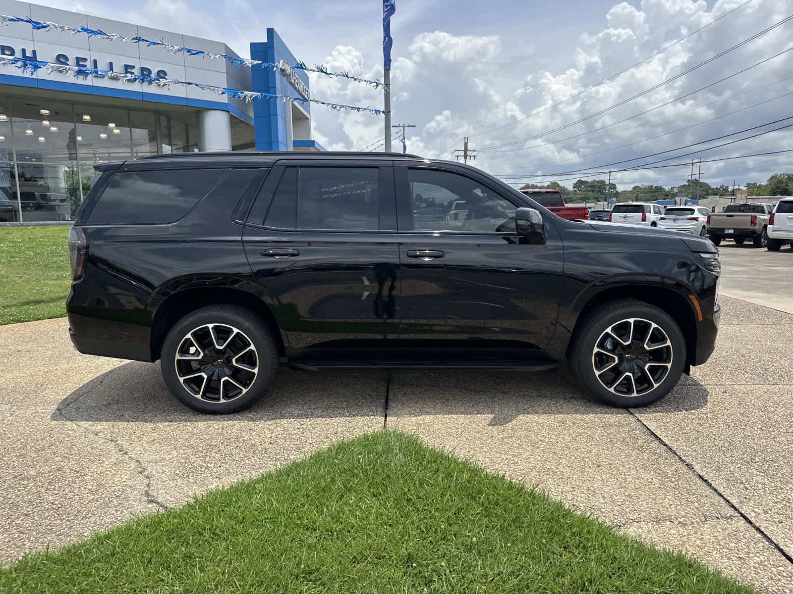 New 2026 Chevrolet Tahoe RST w/ Comfort Package RWD image 6