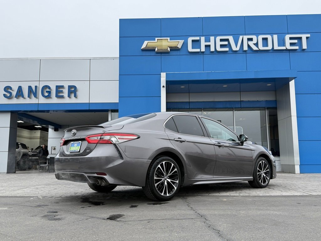 Used 2018 Toyota Camry SE image 8