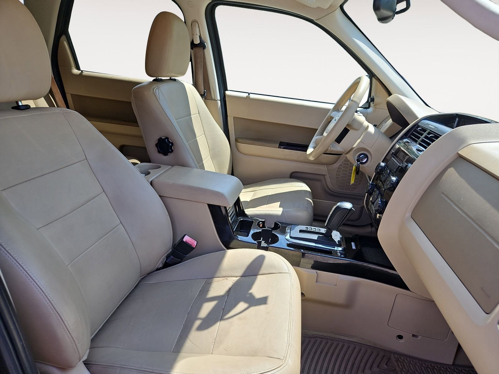 Used 2011 Ford Escape Limited AWD/4WD image 15