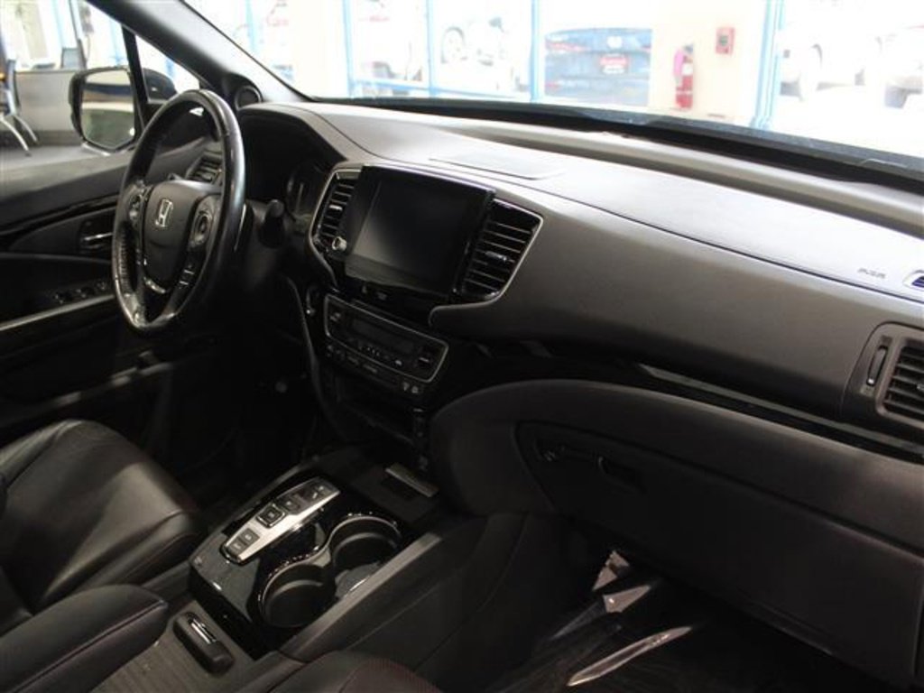 Used 2022 Honda Ridgeline Black Edition image 25