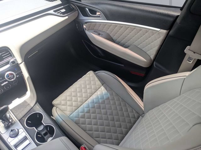 Used 2023 Genesis G70 2.0T w/ Sport Prestige Package RWD image 16