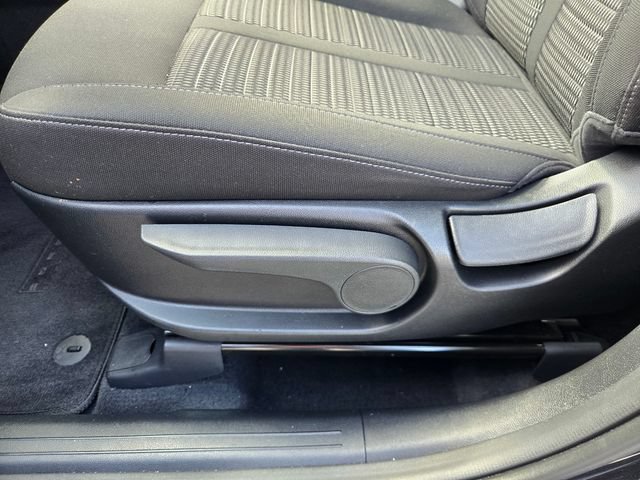 Used 2026 Kia Sorento LX FWD image 16