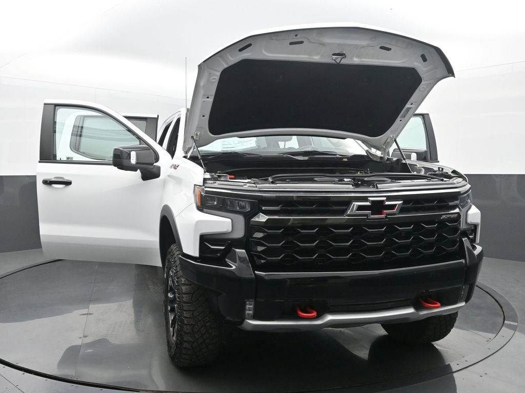 Used 2022 Chevrolet Silverado 1500 ZR2 w/ Technology Package image 54