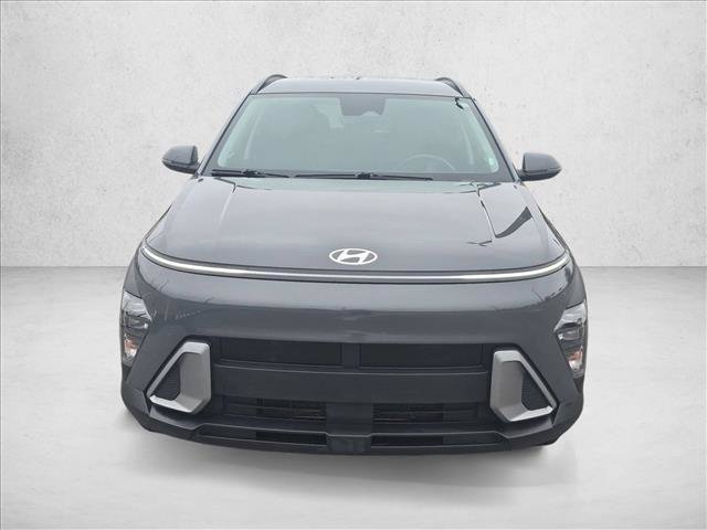 Used 2025 Hyundai Kona SEL AWD/4WD image 2