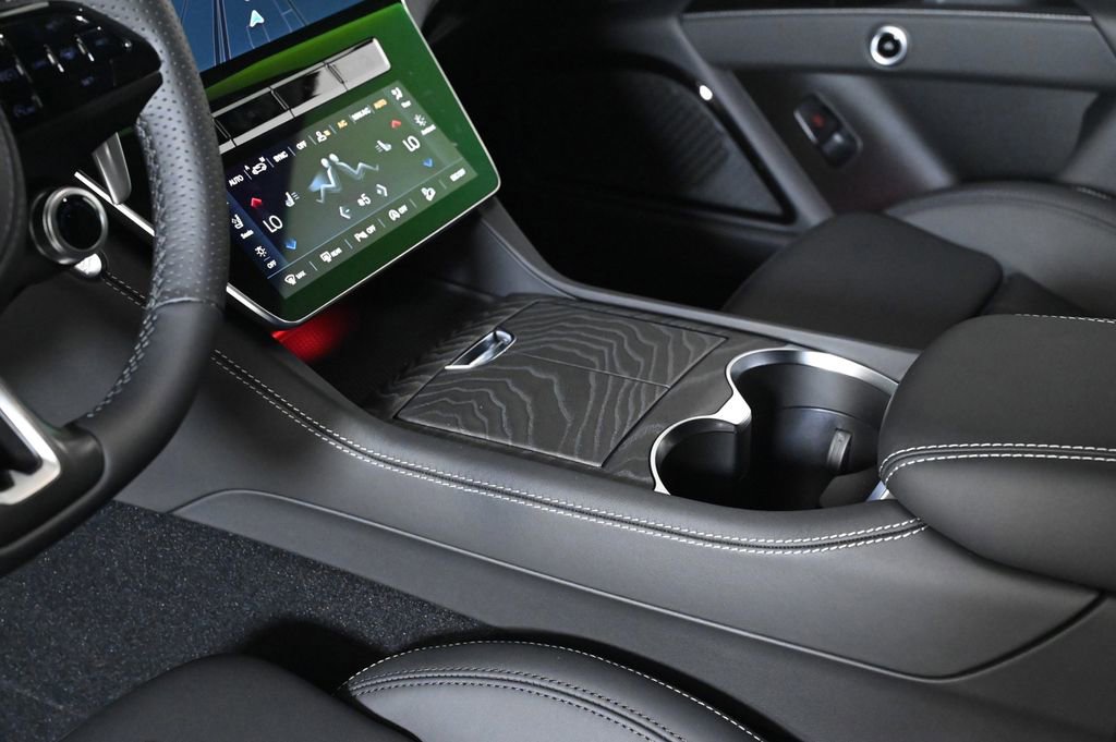 New 2025 Maserati Grecale Modena image 18