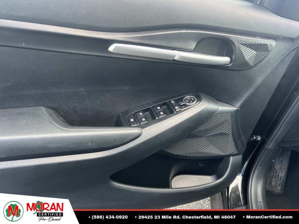 Used 2025 Kia Seltos LX AWD/4WD image 15