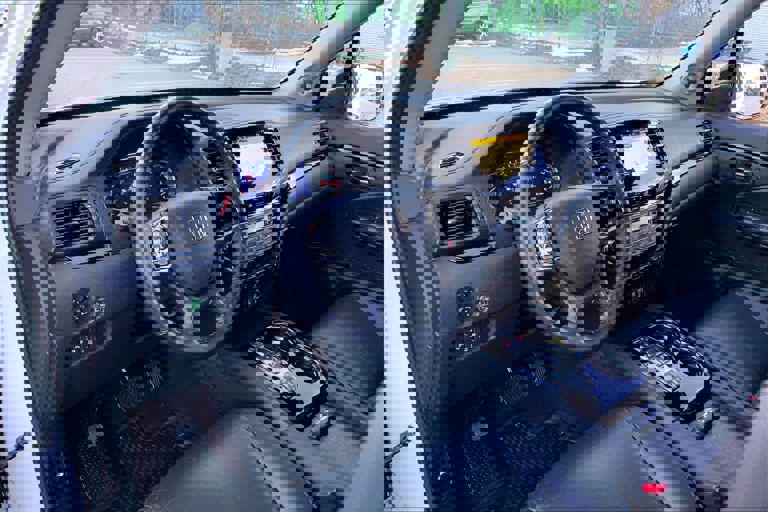 Used 2020 Honda Pilot Touring image 18