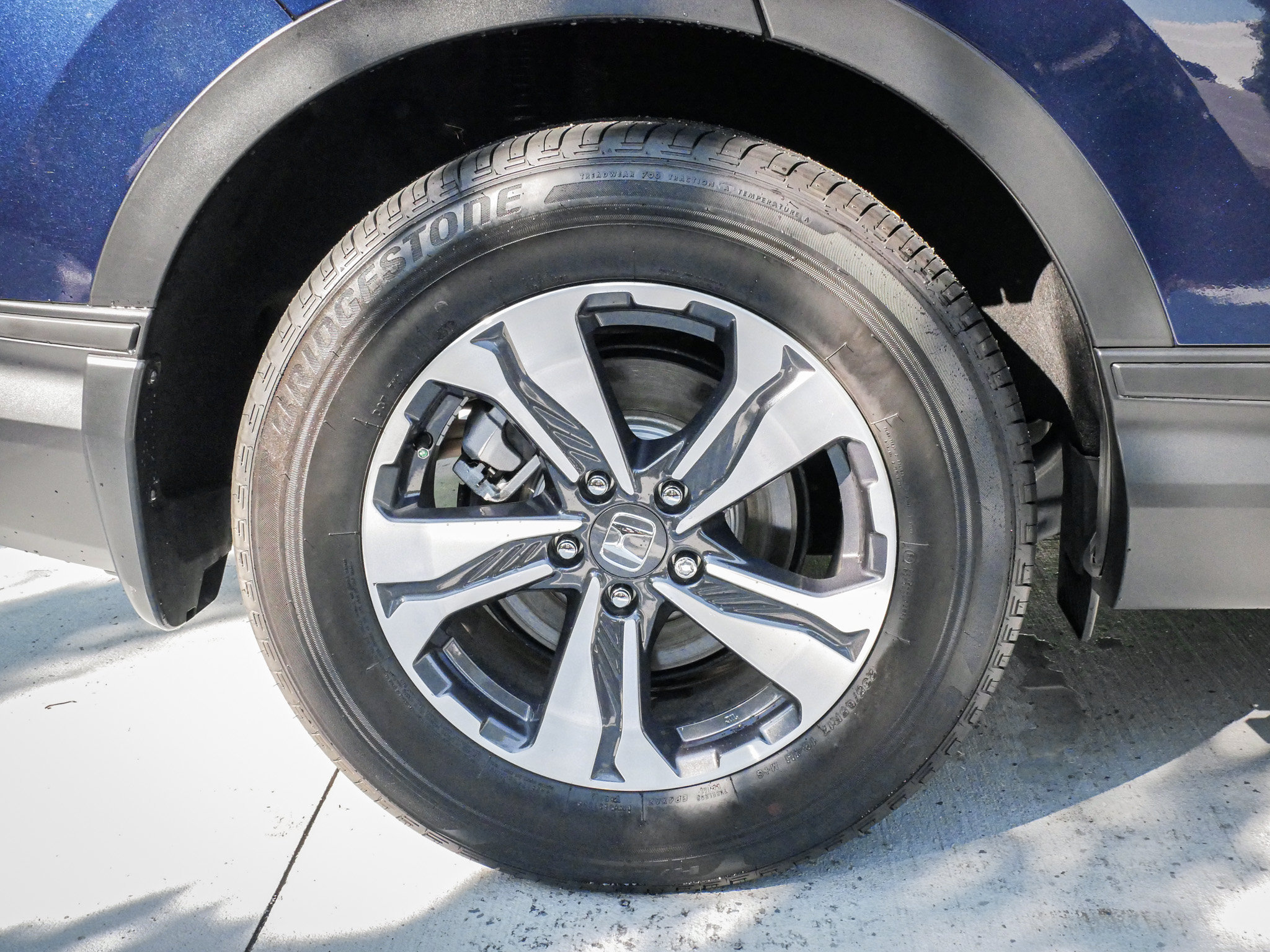 Used 2020 Honda CR-V LX image 13
