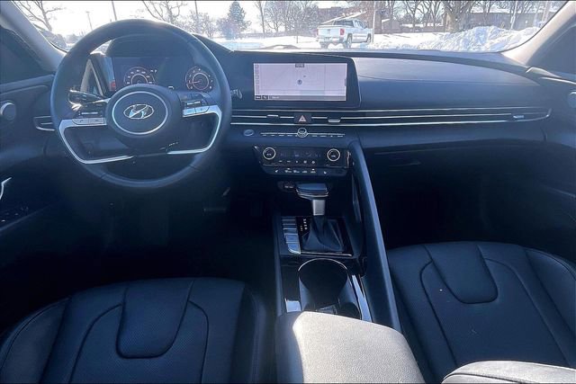 Certified 2023 Hyundai Elantra Limited image 15