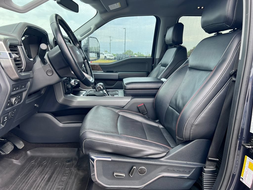 Used 2021 Ford F150 Lariat w/ Equipment Group 502A High AWD/4WD image 4