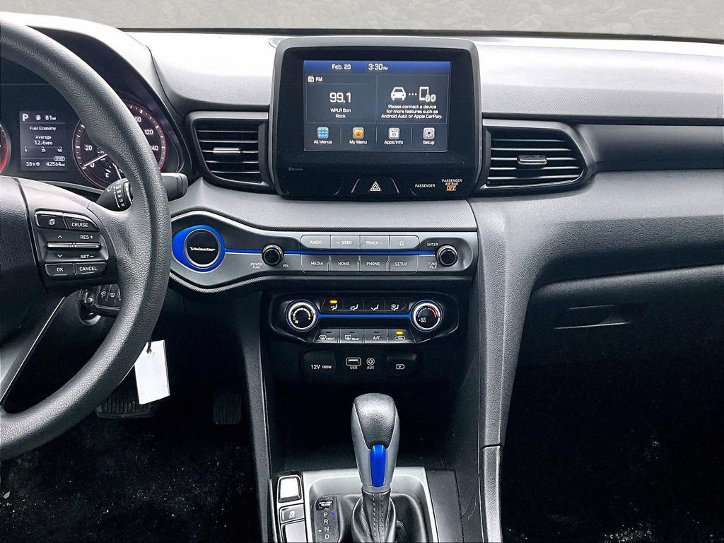 Used 2019 Hyundai Veloster 2.0 image 6
