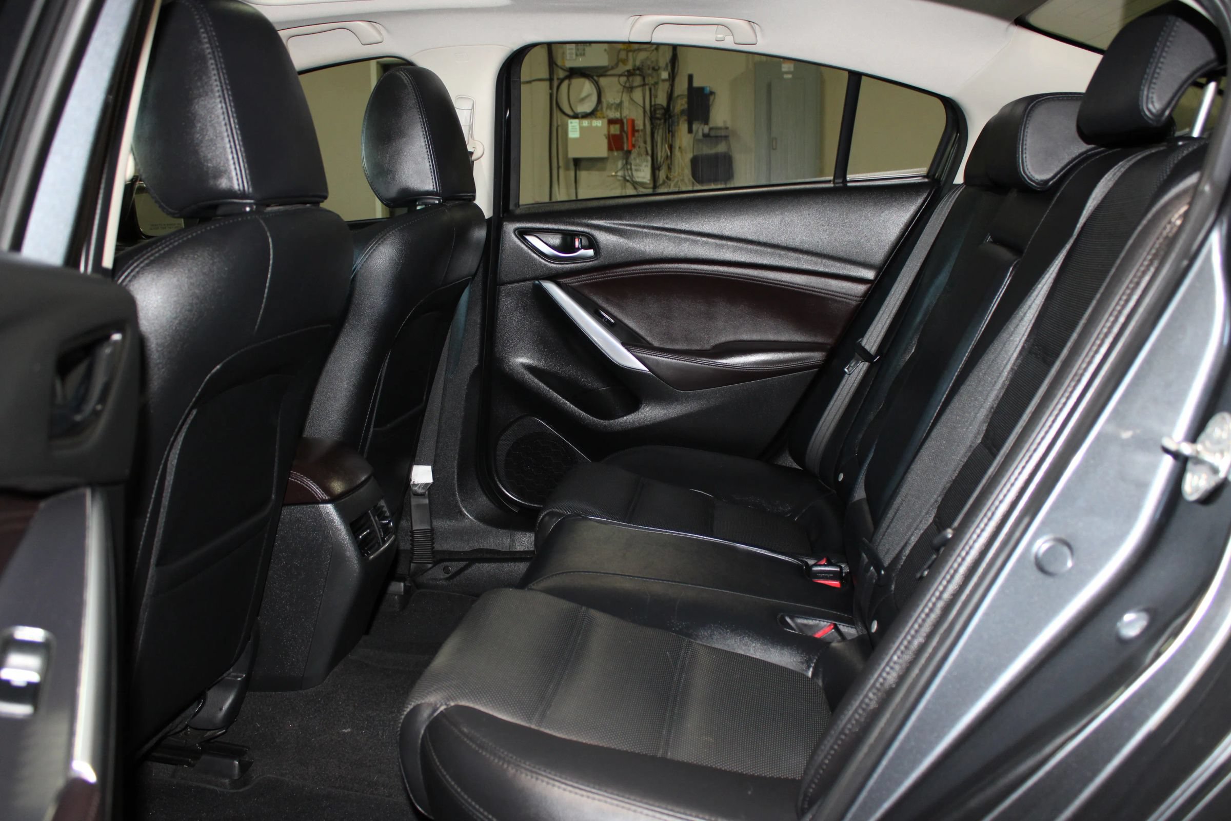 Used 2016 MAZDA MAZDA6 Grand Touring w/ GT Technology Package FWD image 31