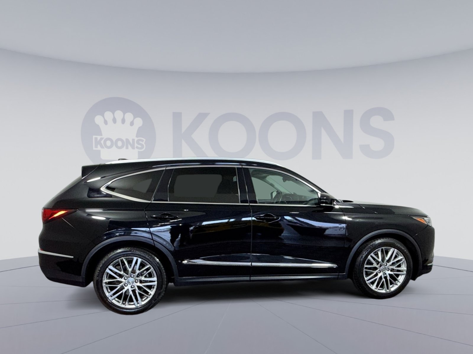 Used 2023 Acura MDX SH-AWD w/ Advance Package image 8