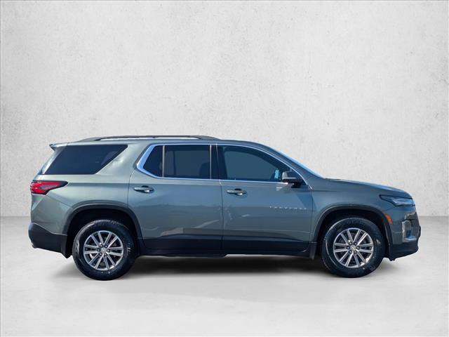Used 2022 Chevrolet Traverse LT FWD image 4