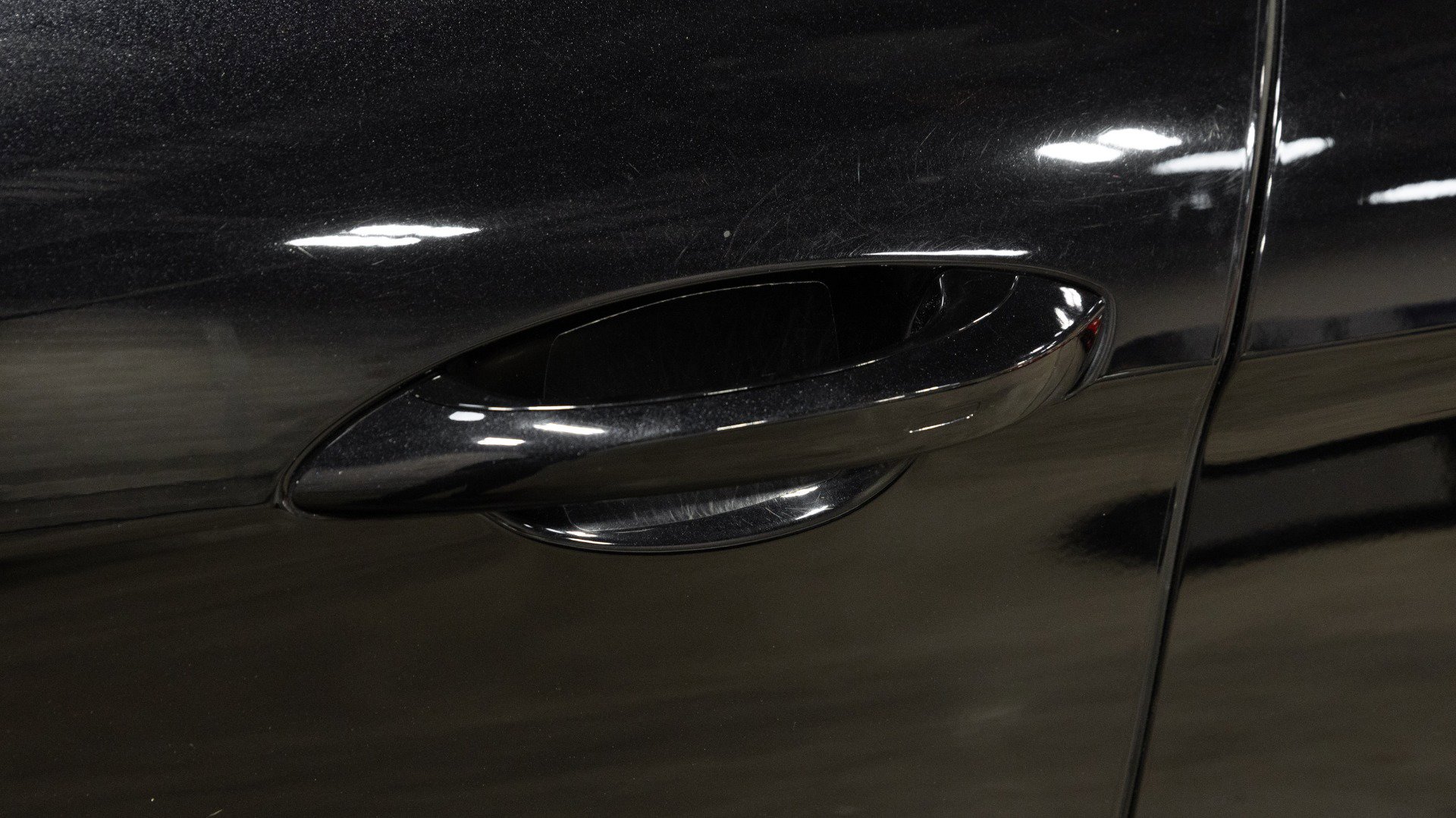 Used 2020 Porsche Panamera GTS image 25