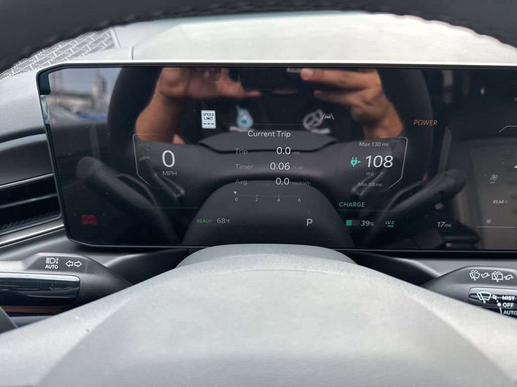New 2026 Kia EV9 Wind image 35