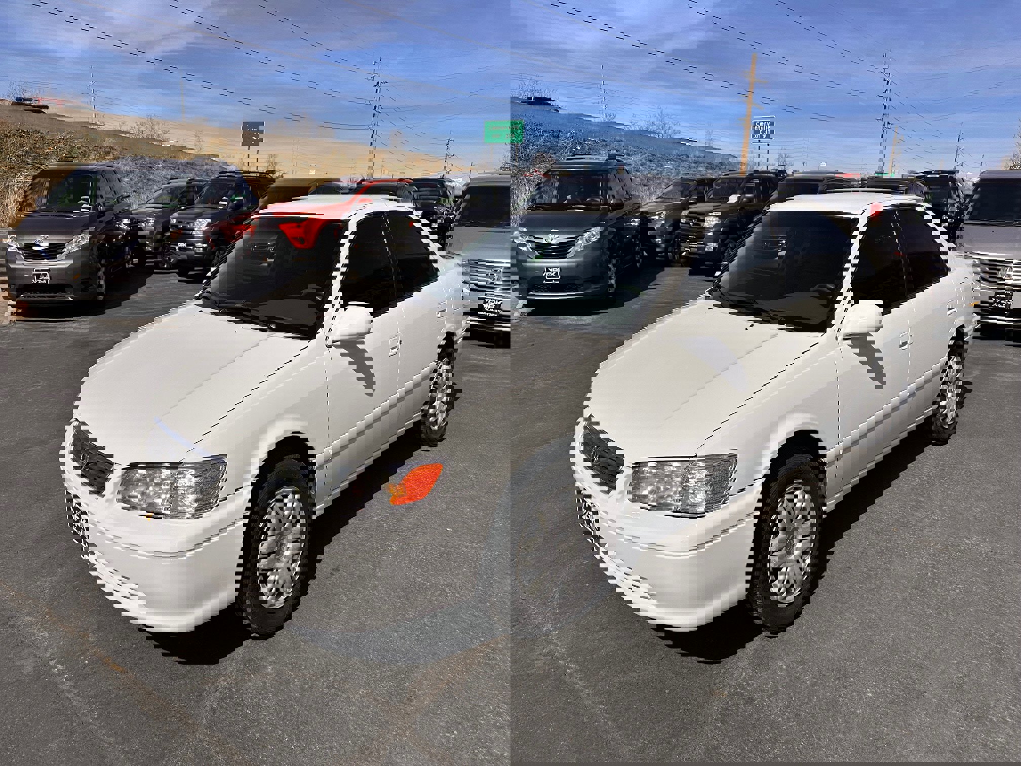 Used 2001 Toyota Camry LE image 2