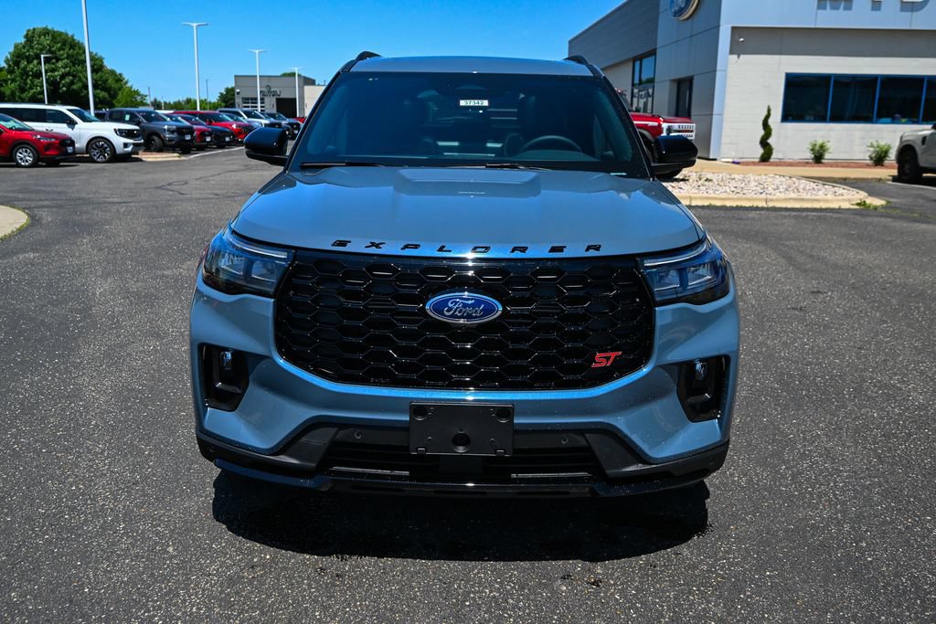 New 2026 Ford Explorer ST w/ Sun And Sound Package AWD/4WD image 10