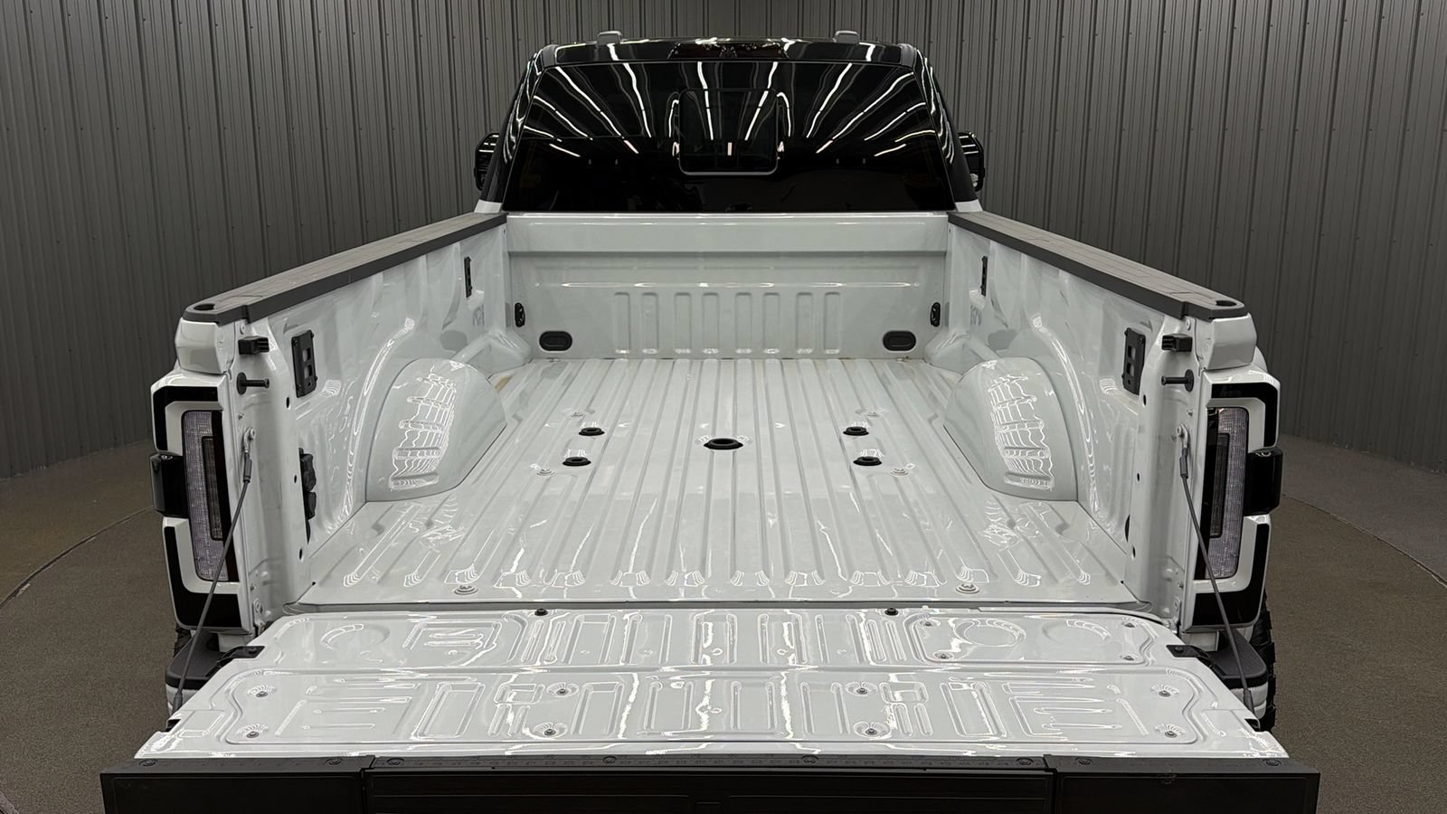 Used 2026 Ford F450 Platinum w/ Platinum Plus Package AWD/4WD image 17