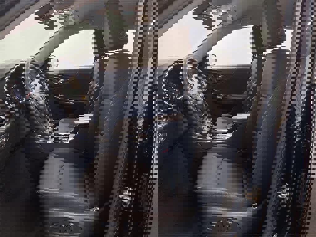 Used 2023 Chevrolet Malibu LT image 13