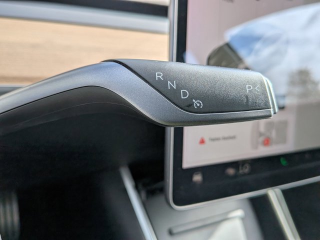 Used 2018 Tesla Model 3 Long Range image 8