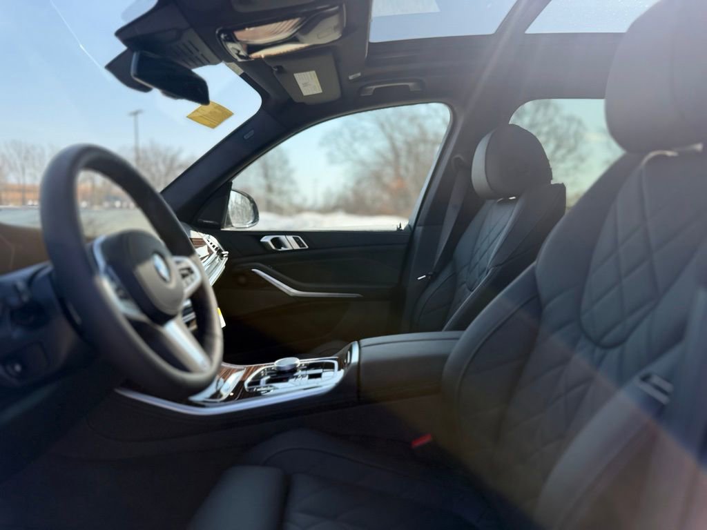 New 2026 BMW X5 xDrive40i image 13
