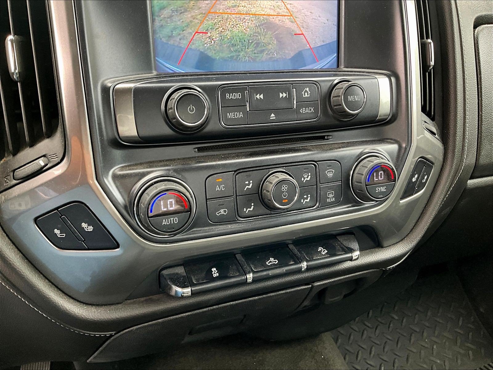 Used 2017 Chevrolet Silverado 1500 LTZ Z71 AWD/4WD image 15