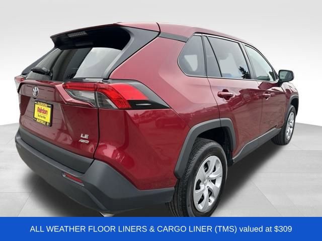 Used 2024 Toyota RAV4 LE image 7
