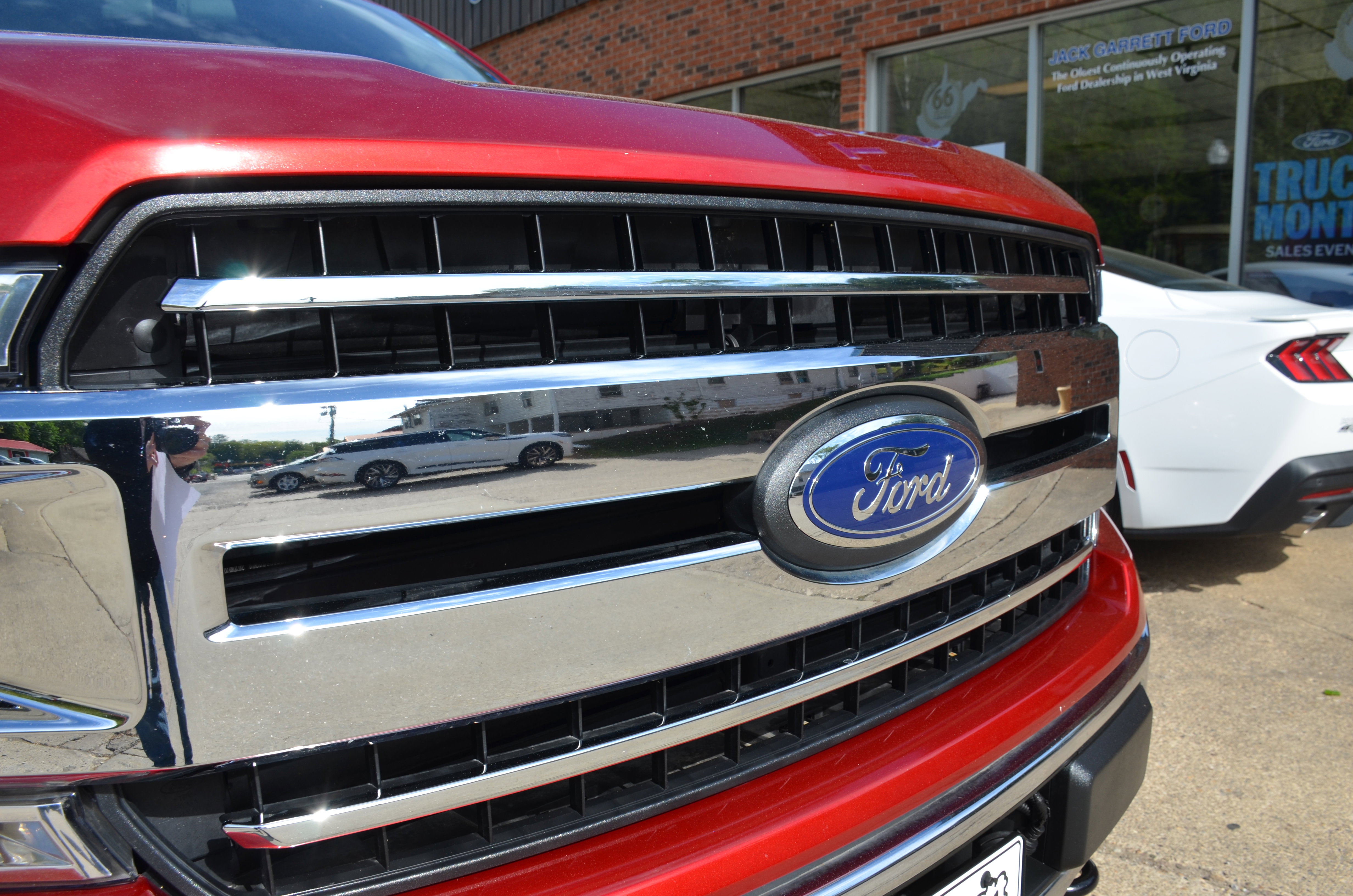 Used 2019 Ford F150 XLT AWD/4WD image 9