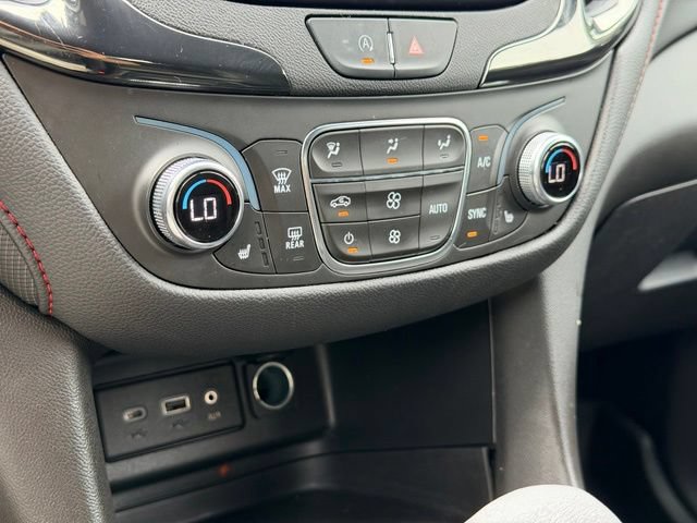 Used 2023 Chevrolet Equinox RS w/ LPO, Floor Liner Package FWD image 16
