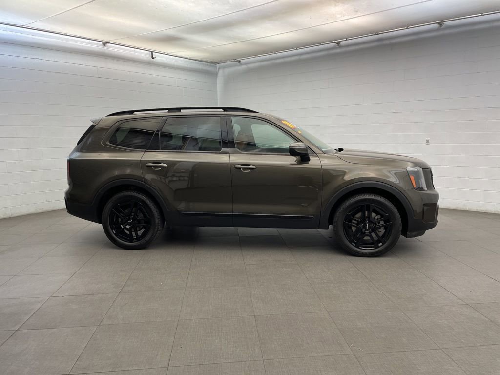 Used 2024 Kia Telluride EX X-Line image 4