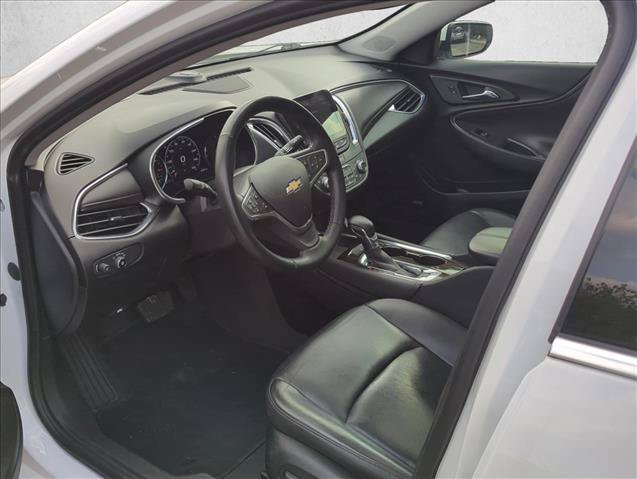 Used 2023 Chevrolet Malibu LT FWD image 11