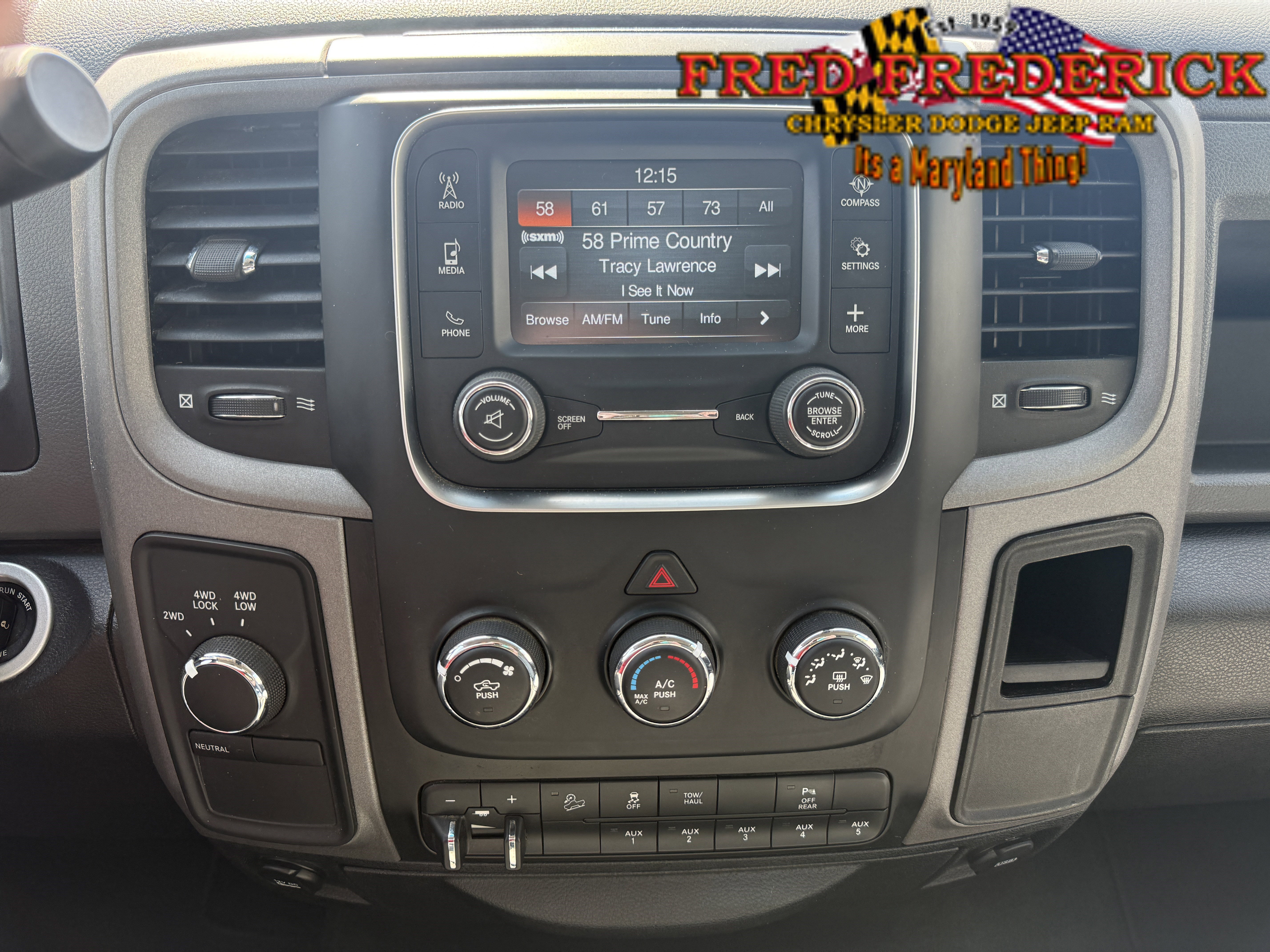 Used 2018 RAM 2500 Tradesman w/ Chrome Appearance Group image 12