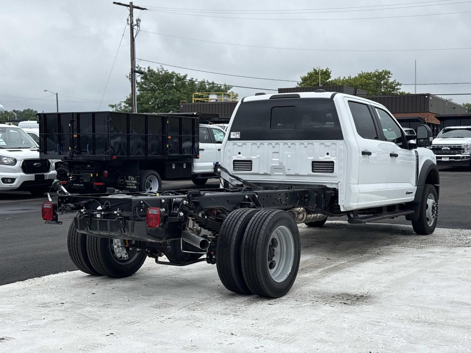 New 2026 Ford F450 XL RWD image 3