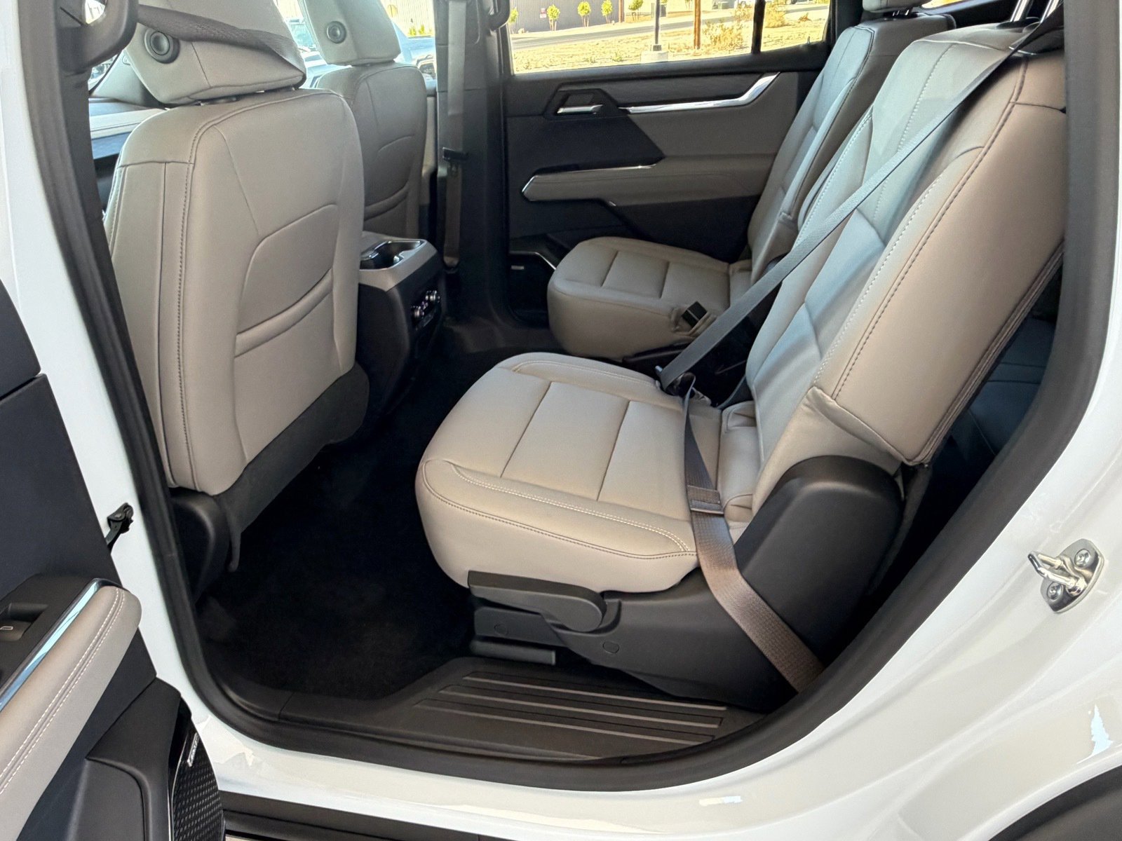 New 2026 GMC Acadia Elevation w/ Elevation Premium Package image 19