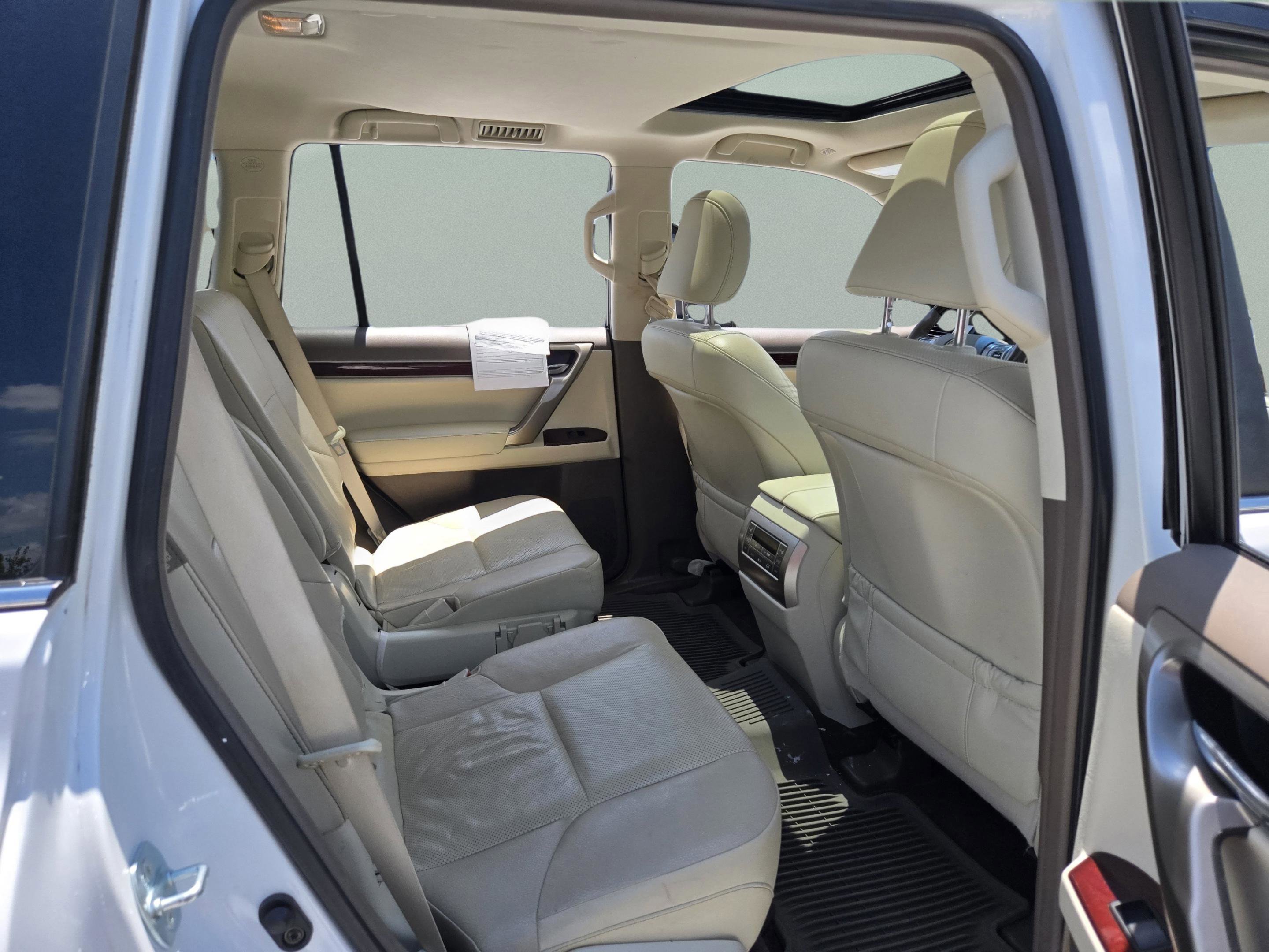 Used 2019 Lexus GX 460 Premium AWD/4WD image 25